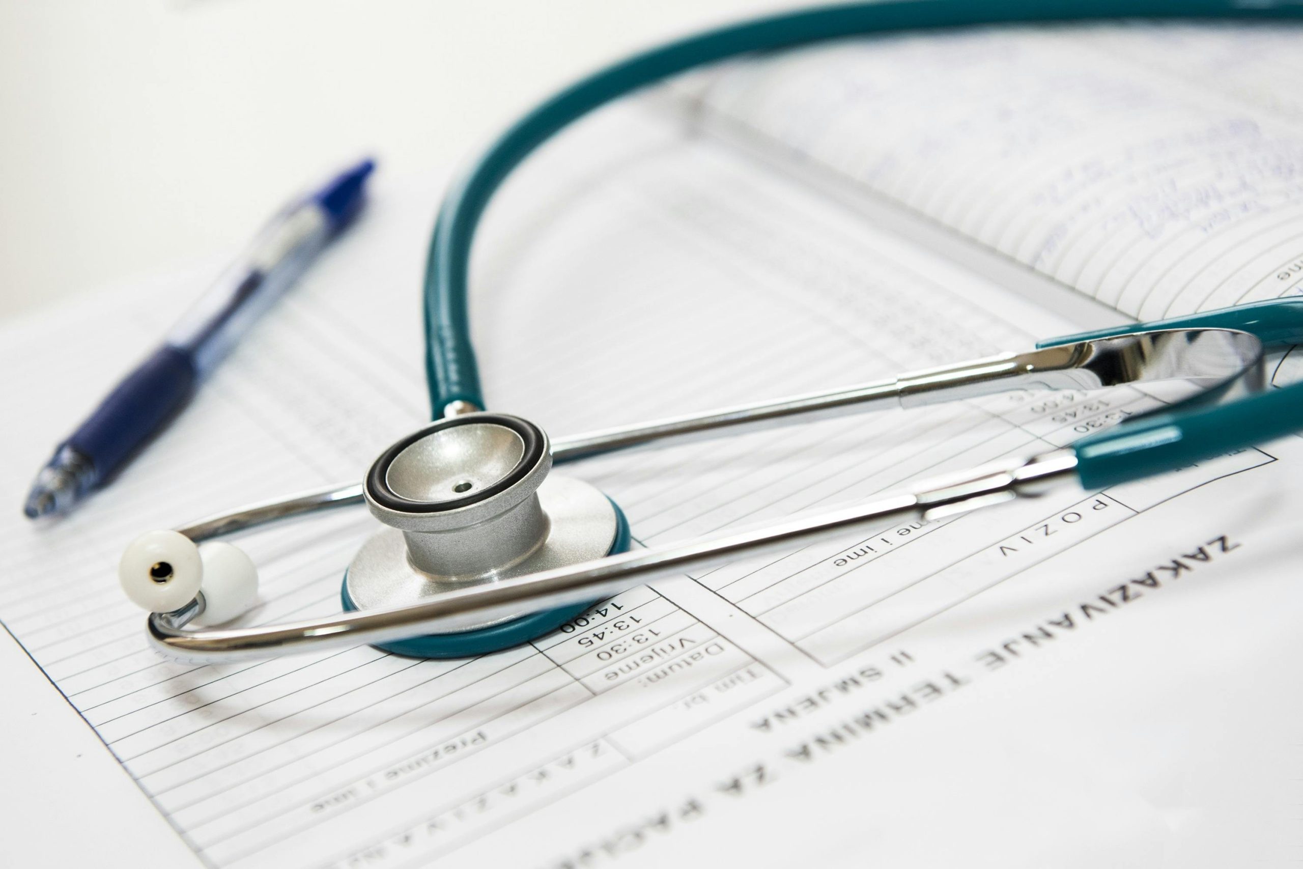 Healthcare provider case study reducing unplanned downtime with improved fault tolerance
