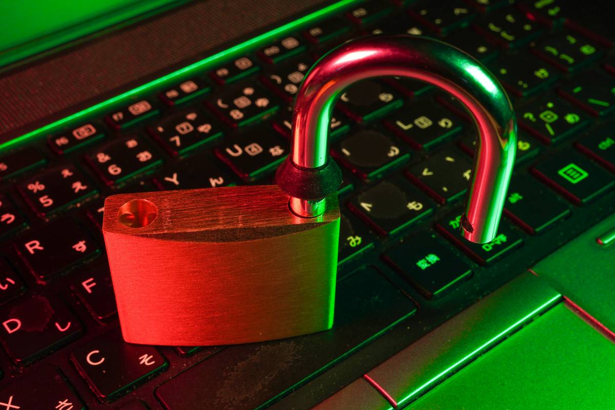 Diagram showing the key components of a cybersecurity framework