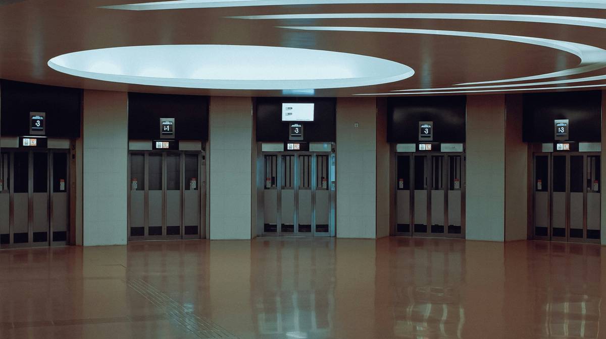 Example of Netflix's resilient architecture design